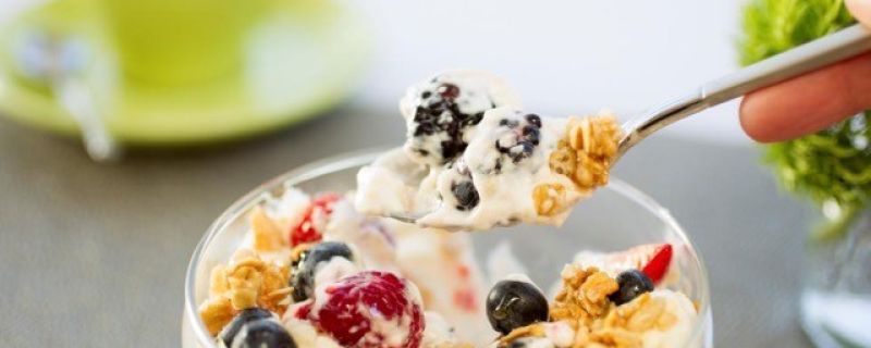 CNN.com: Fight a cold by … eating yogurt?
