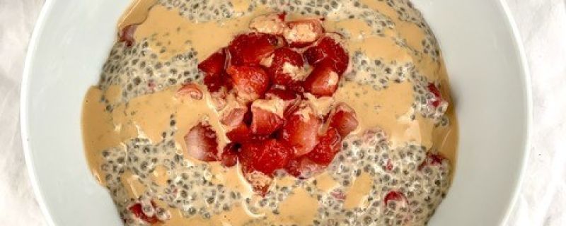 PB & J Chia Pudding